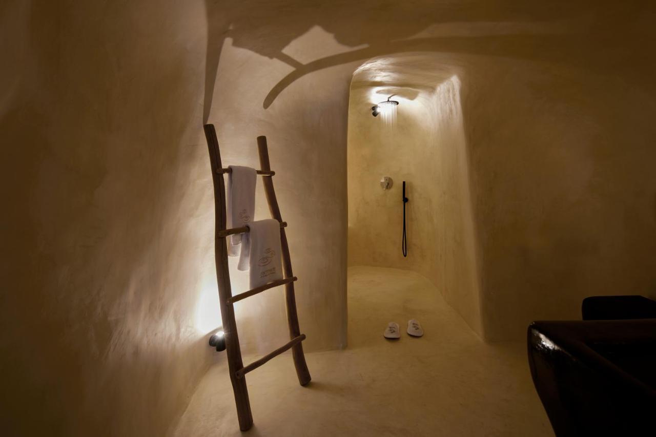 Thermes Luxury Villas And Spa (Adults Only) Megalochori  Exteriör bild