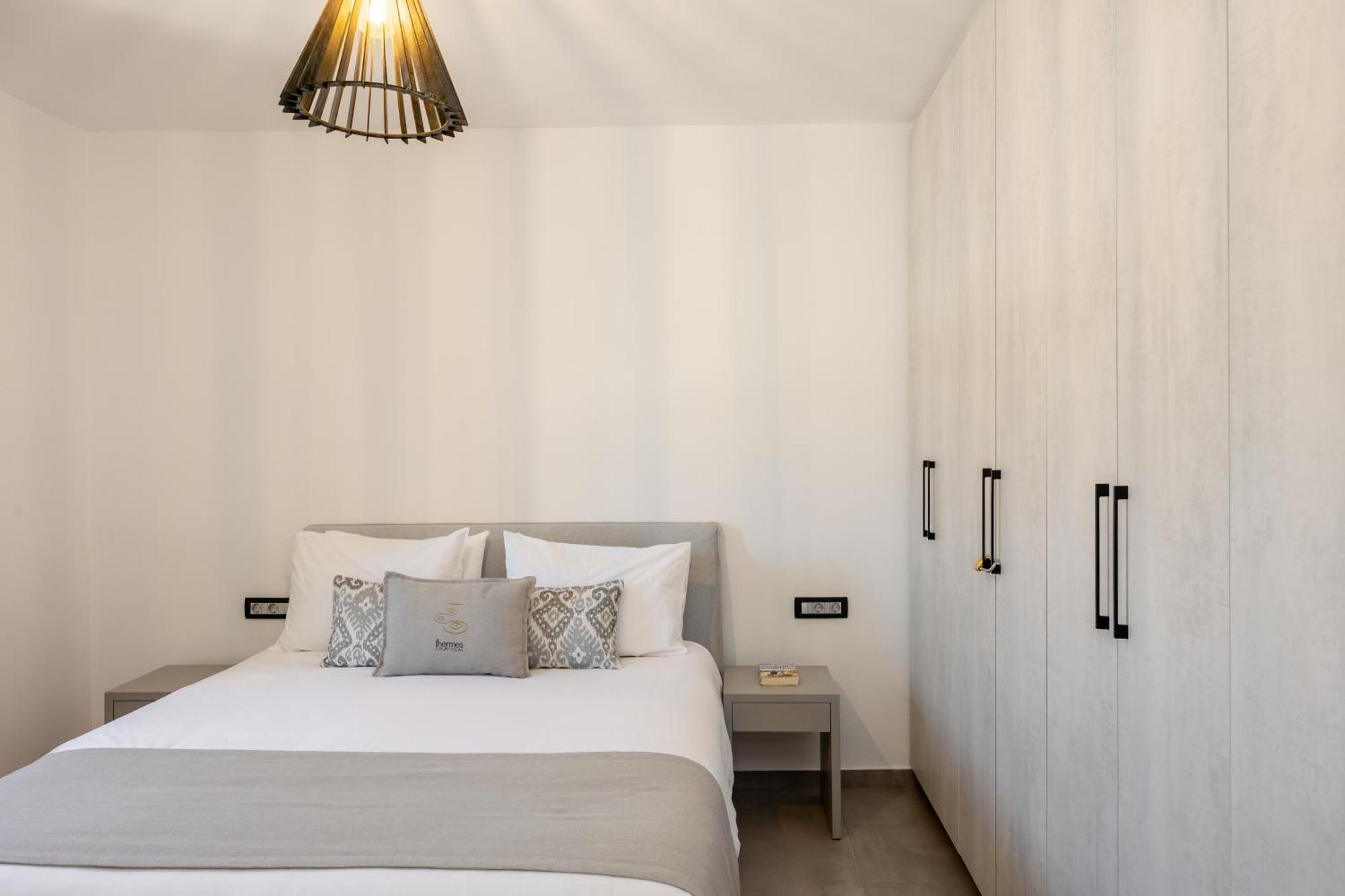Thermes Luxury Villas And Spa (Adults Only) Megalochori  Exteriör bild